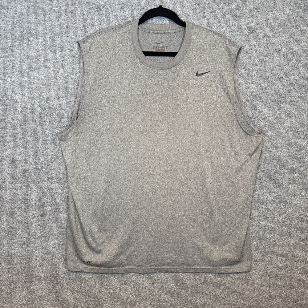 Nike Shirt Mens XXL Gray Tank Top Crewneck Sleeveless Tshirt Gym Muscle Tee‎